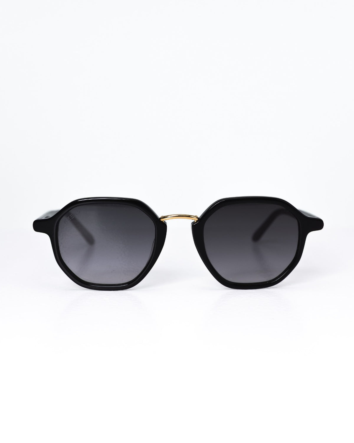 HAYES | Black