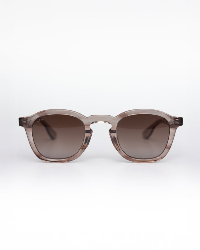 KENNEDY | Latte